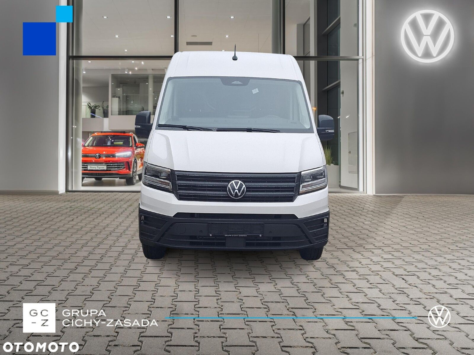 Volkswagen Crafter  35 Furgon z wysokim dachem silnik: 2,0 l EU6 SCR 140 KM / skrzynia biegów: Przedni napęd automatyczna 8-biegowa rozstaw osi: 3640 mm - 8