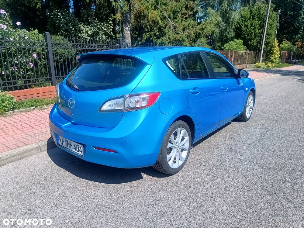 Mazda 3 - 8