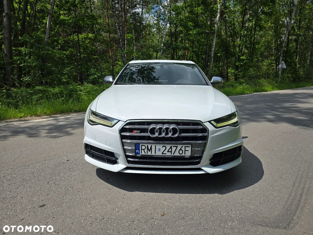 Audi S6 Limousine - 9