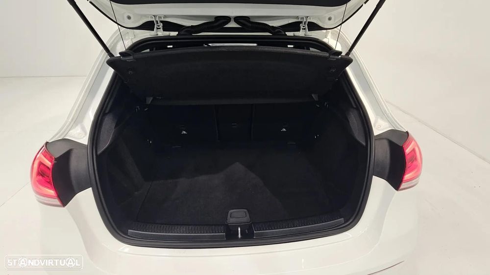 Mercedes-Benz A 180 d AMG Line Aut. - 16
