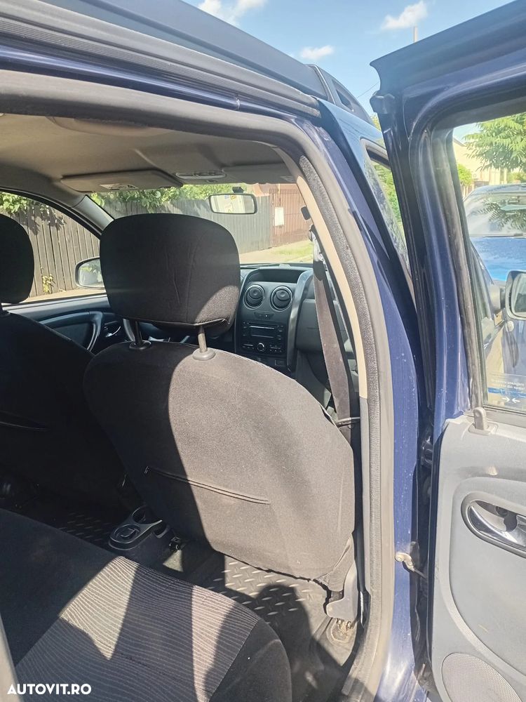 Dacia Duster 1.5 dCi 4x4 Laureate - 10