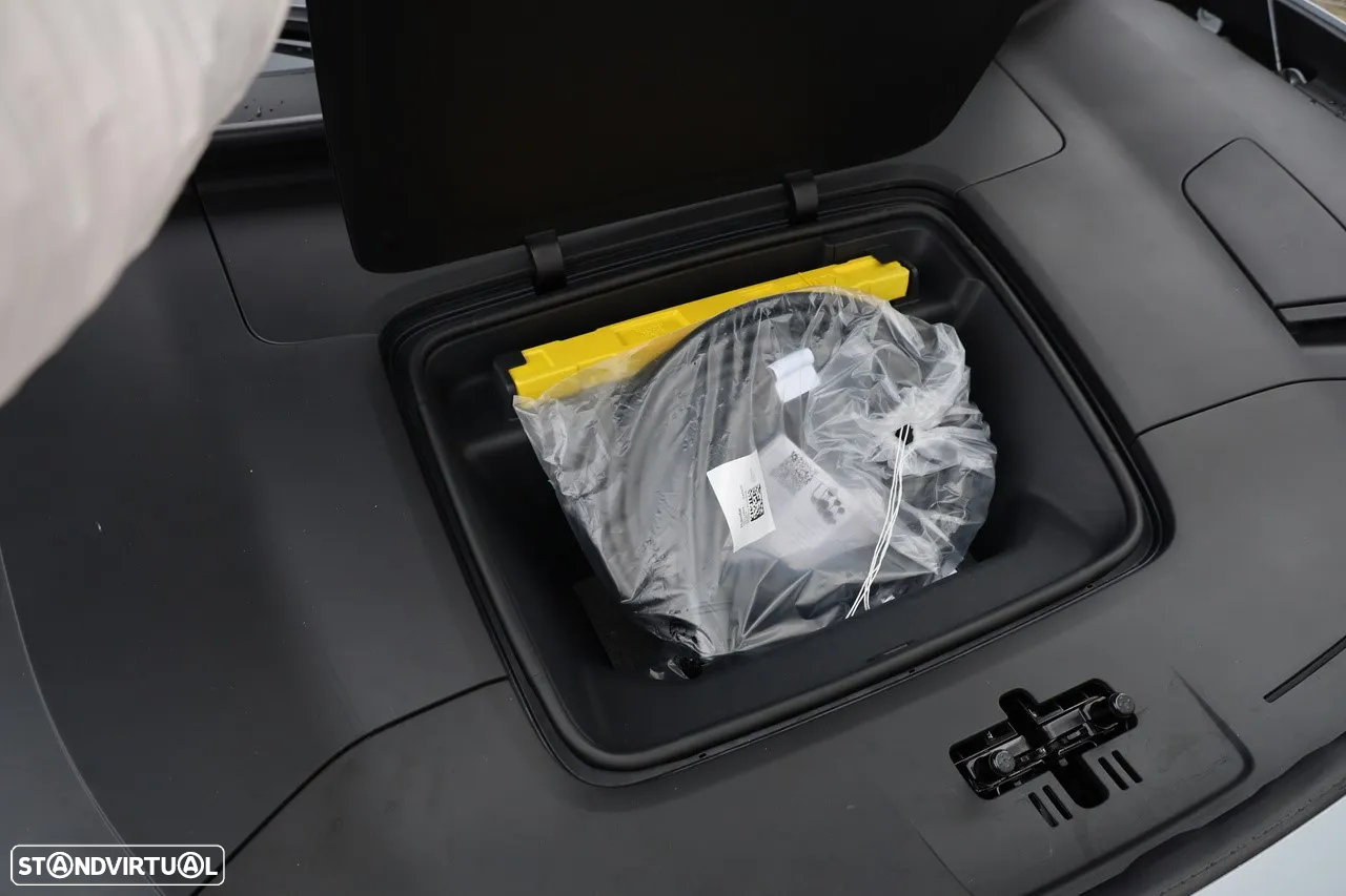 Polestar 4 Long Range 100 kWh Dual Motor - 32