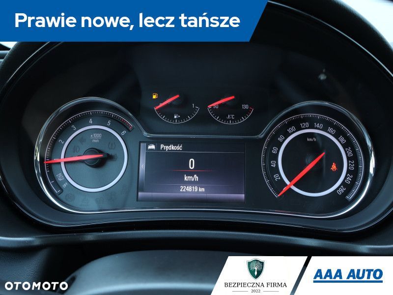 Opel Insignia - 13