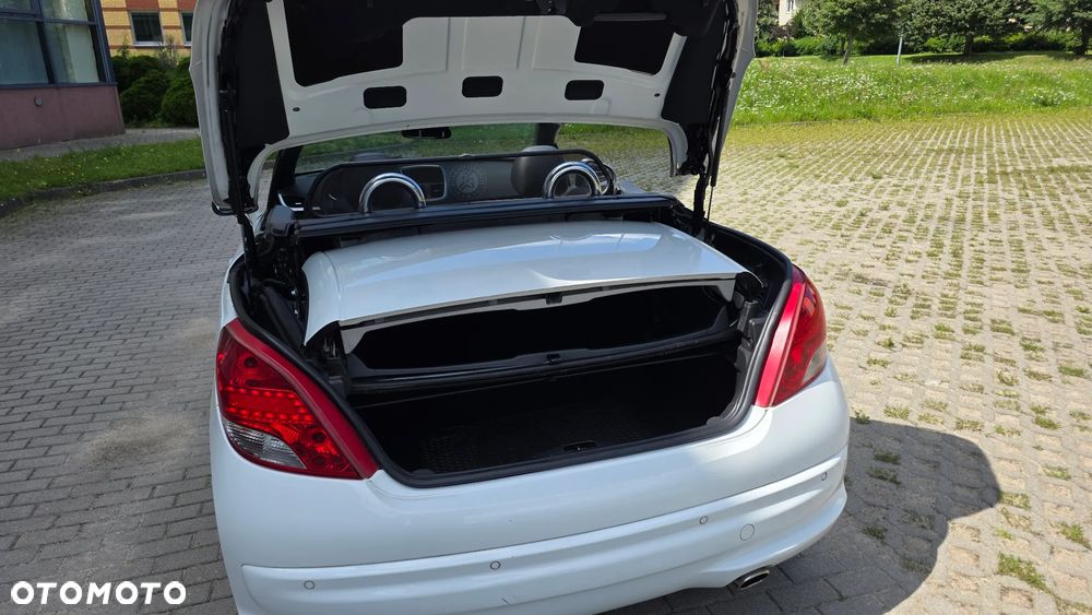 Peugeot 207 - 30