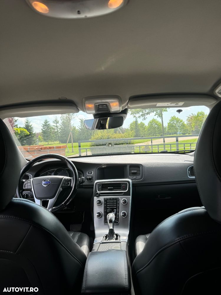 Volvo S60 D2 Basic - 12