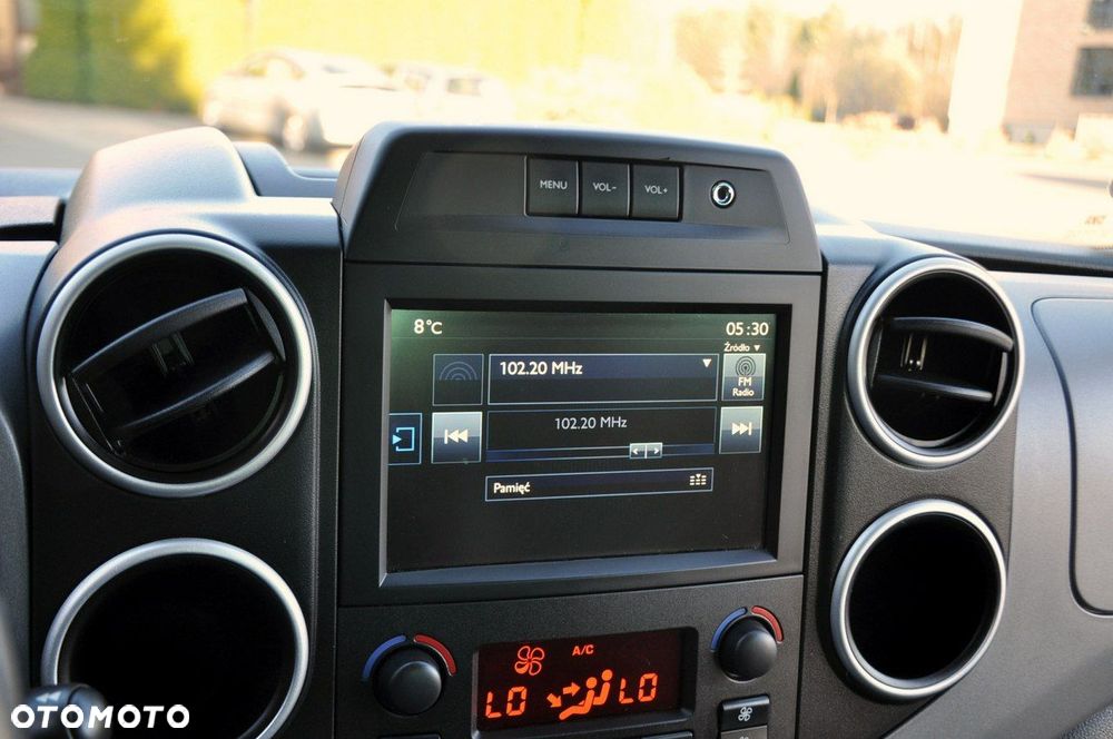 Peugeot Partner - 32