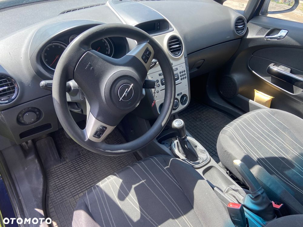 Opel Corsa 1.4 16V Enjoy mit Style Paket - 9