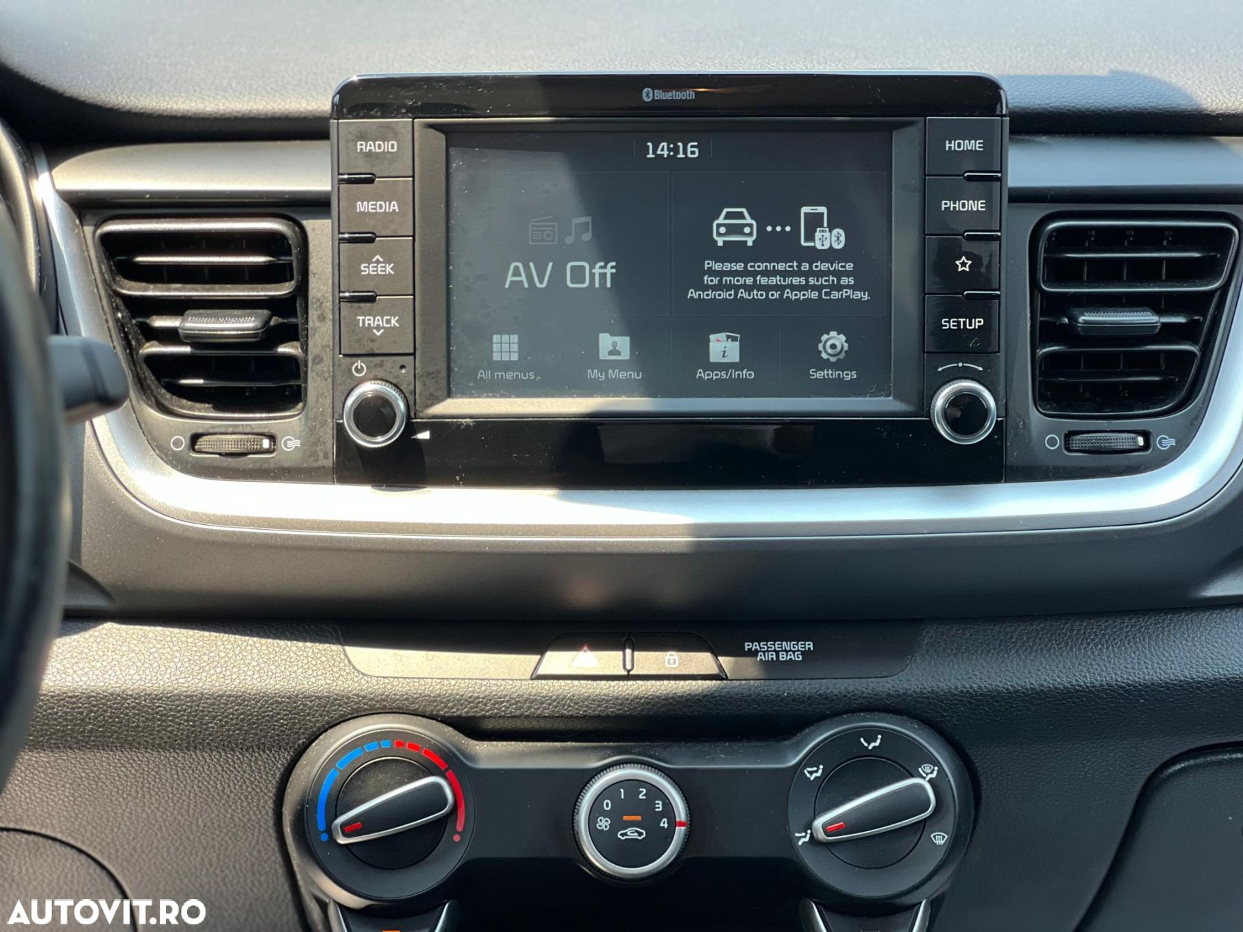 Kia Stonic 1.4 GSL 6AT Urban - 13
