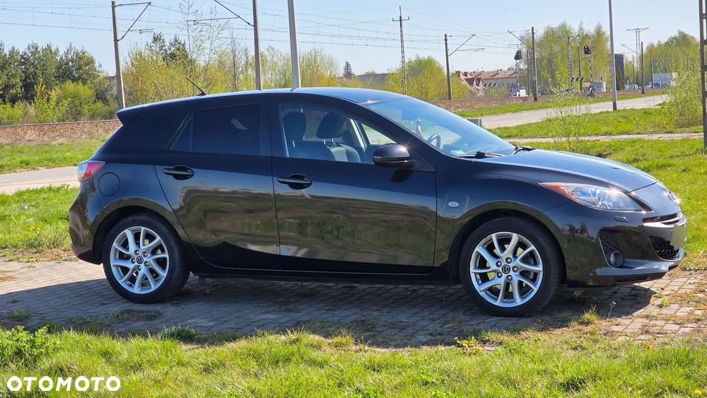 Mazda 3 - 8