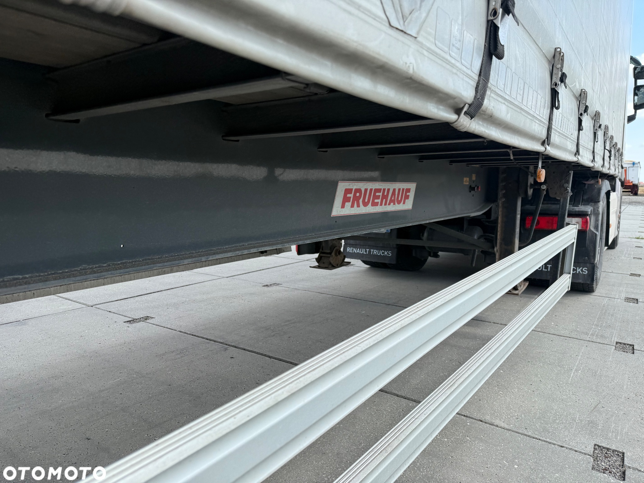 Fruehauf FRUEHAUF / SAF INTRAX / STANDARD / Z FRANCJI / STAN BDB / / / - 14