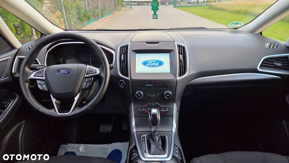 Ford S-Max - 23