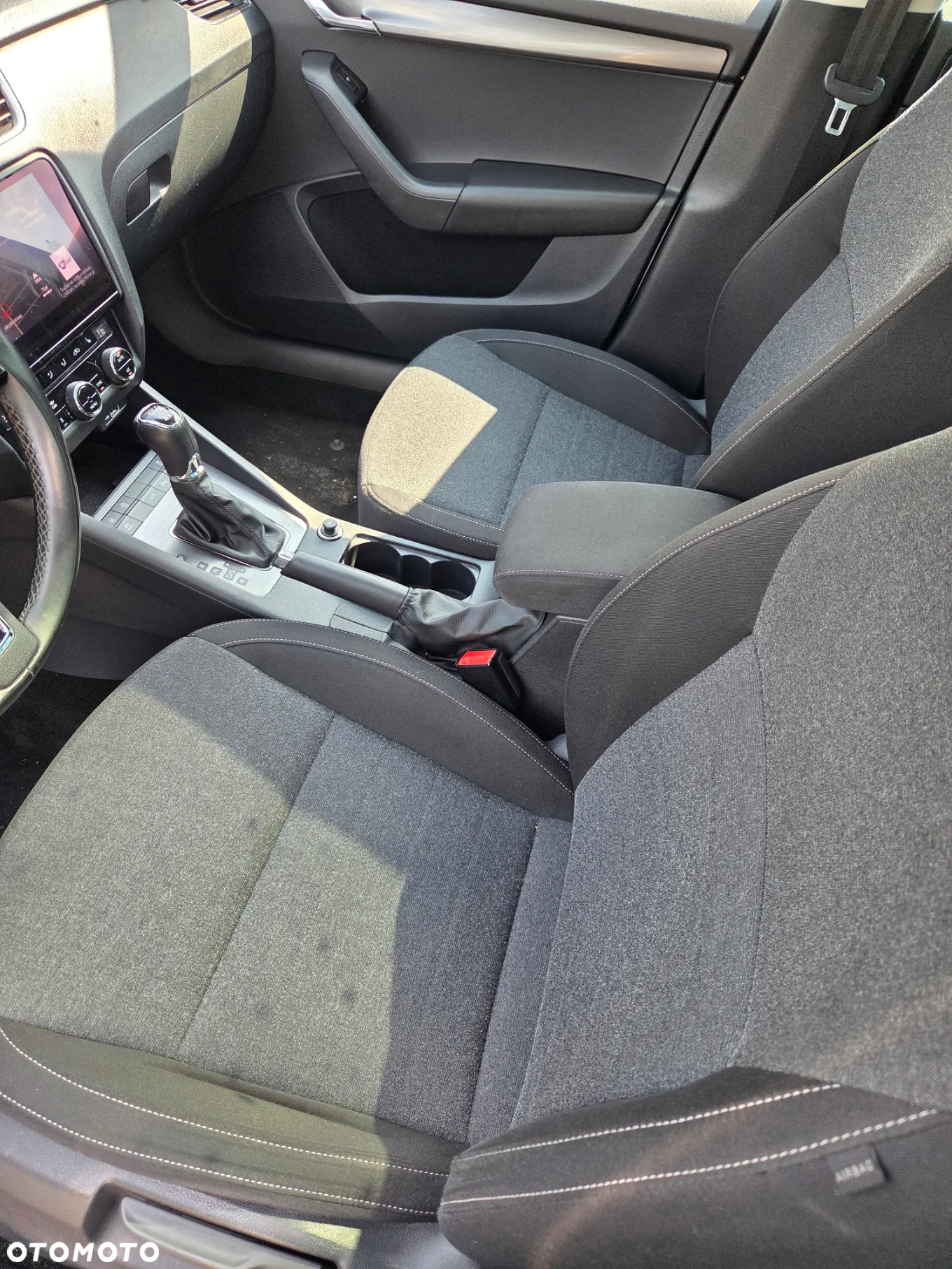 Skoda Octavia 2.0 TSI 4x4 DSG Soleil - 9