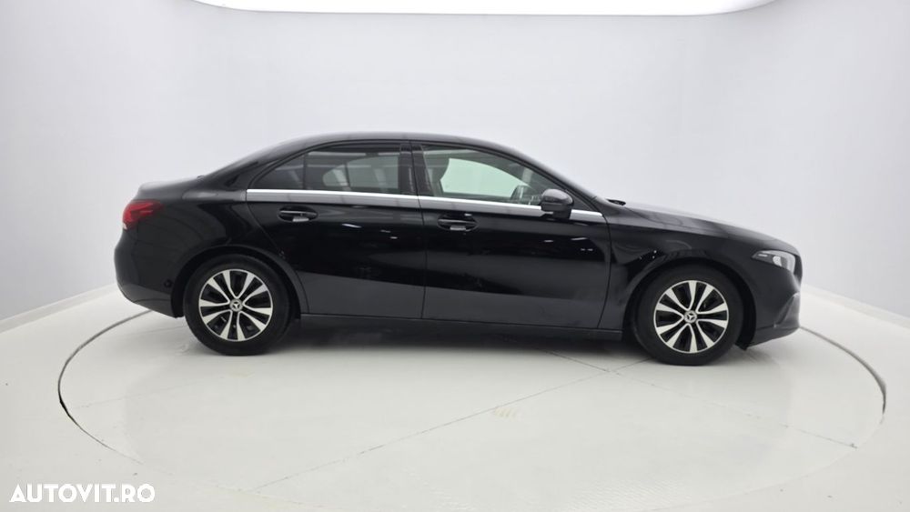 Mercedes-Benz A 200 Sedan 7G-DCT Lim. AMG Line Advanced Plus - 6