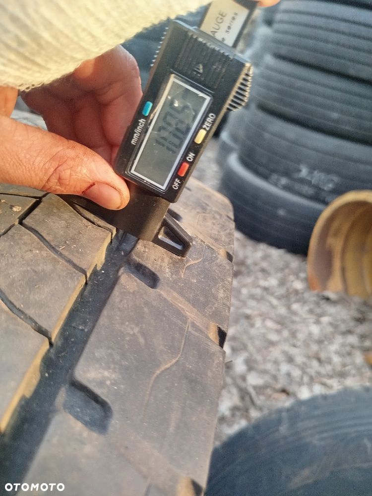 295/6022.5 Goodyear Fuelmax D 2x90% bieżnika z felgą be napraw. - 8