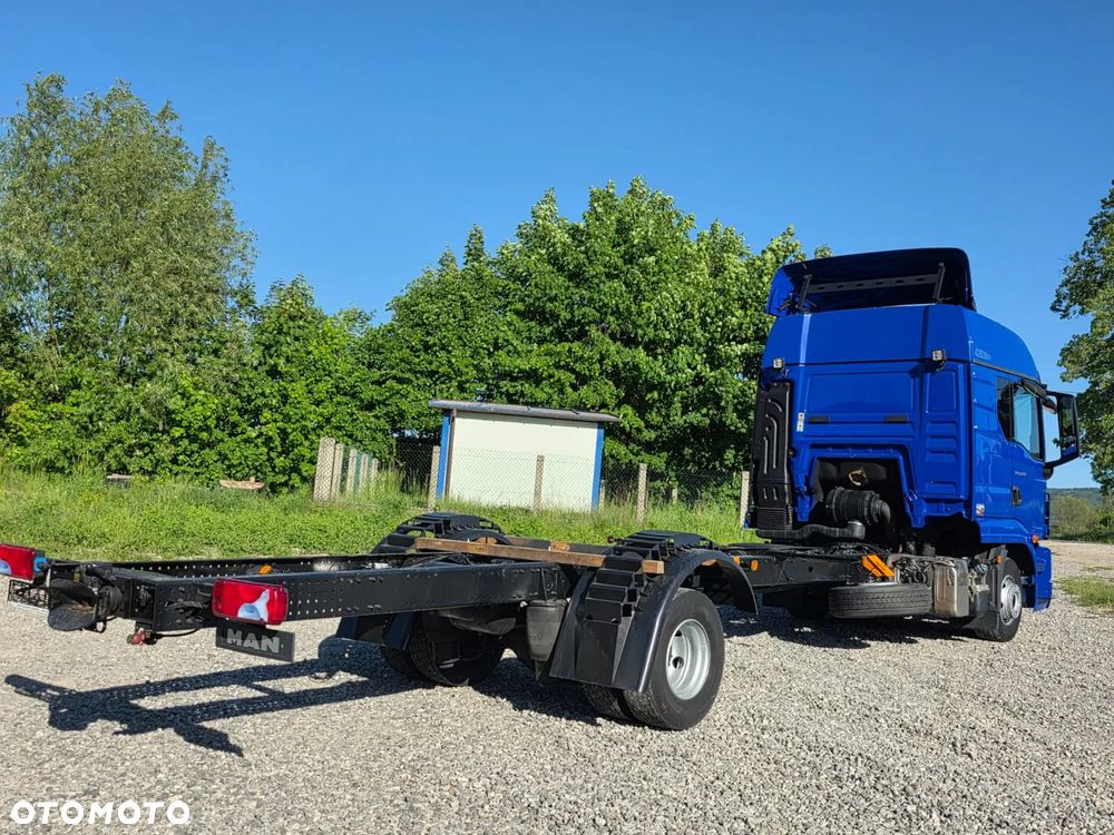 MAN TGL 12.250  /  NOWY MODEL / SYPIALKA / JAK NOWY /E6 /  SERWISOWANY / 2021 / AUTOMAT /  FIRANKA / SPROWADZONY / PIERWSZY WŁAŚCICIEL / LAWETA / KONTENER / DO BYDŁA / POMOC DROGOWA - 9
