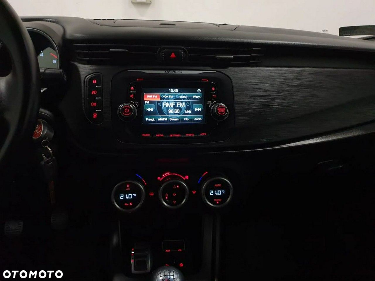 Alfa Romeo Giulietta 2.0 JTDM Sport - 36