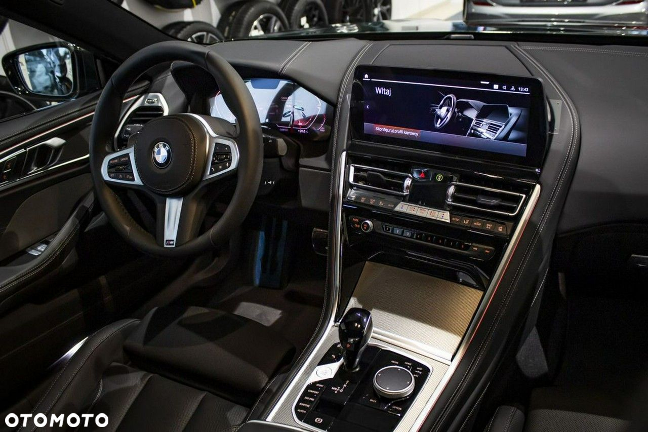 BMW Seria 8 - 17