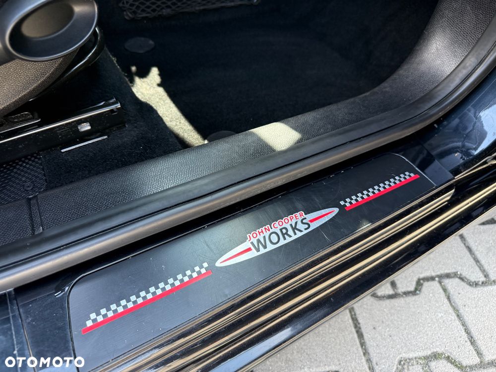 MINI Countryman - 24