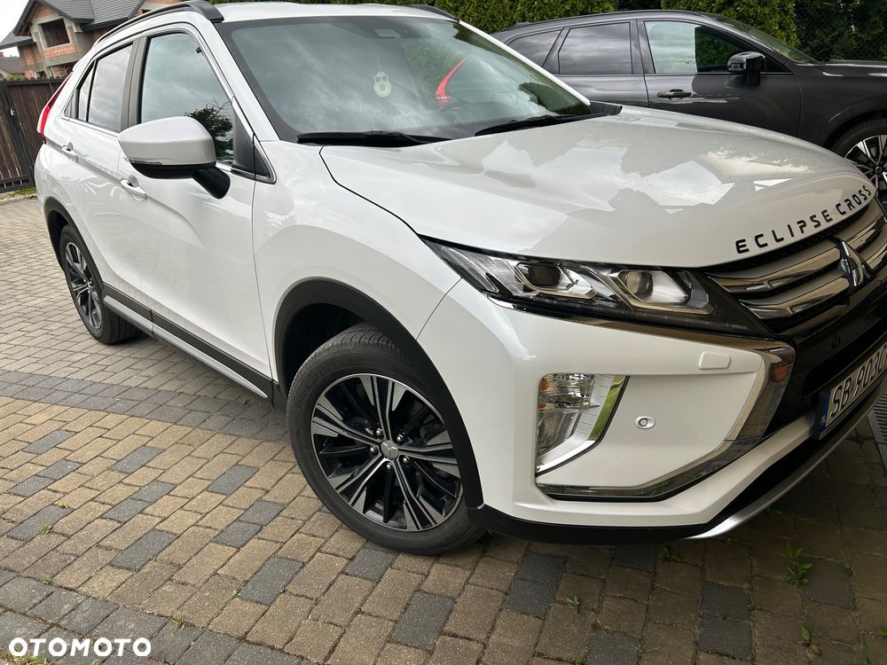 Mitsubishi Eclipse Cross 1.5 T GPF Intense Pro CVT 4WD - 1