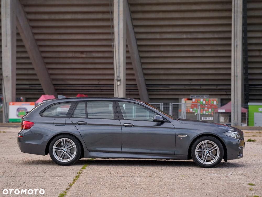 BMW Seria 5 528i Sport-Aut - 13