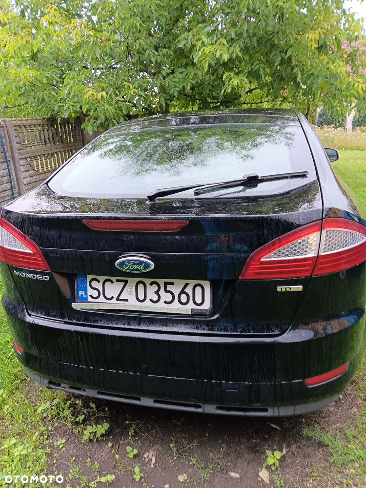 Ford Mondeo 1.8 TDCi Ambiente - 3