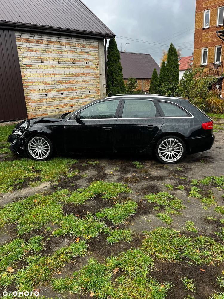 Audi A4 Avant - 15