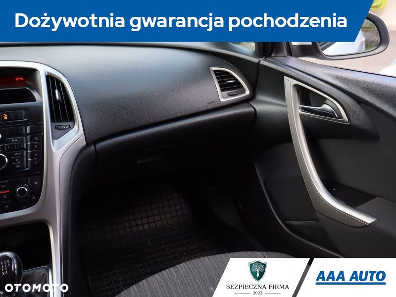 Opel Astra - 10
