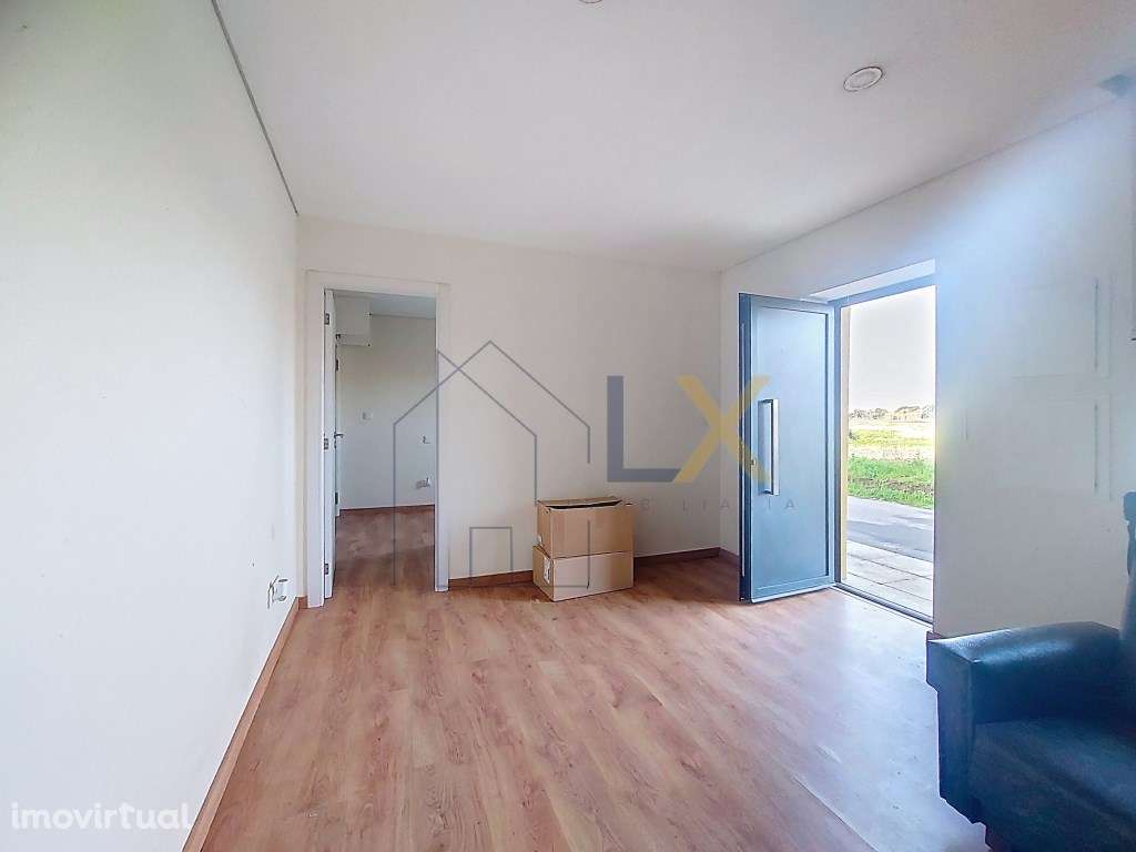 Moradia T0 totalmente remodelada em Aveiro!! - Grande imagem: 3/13