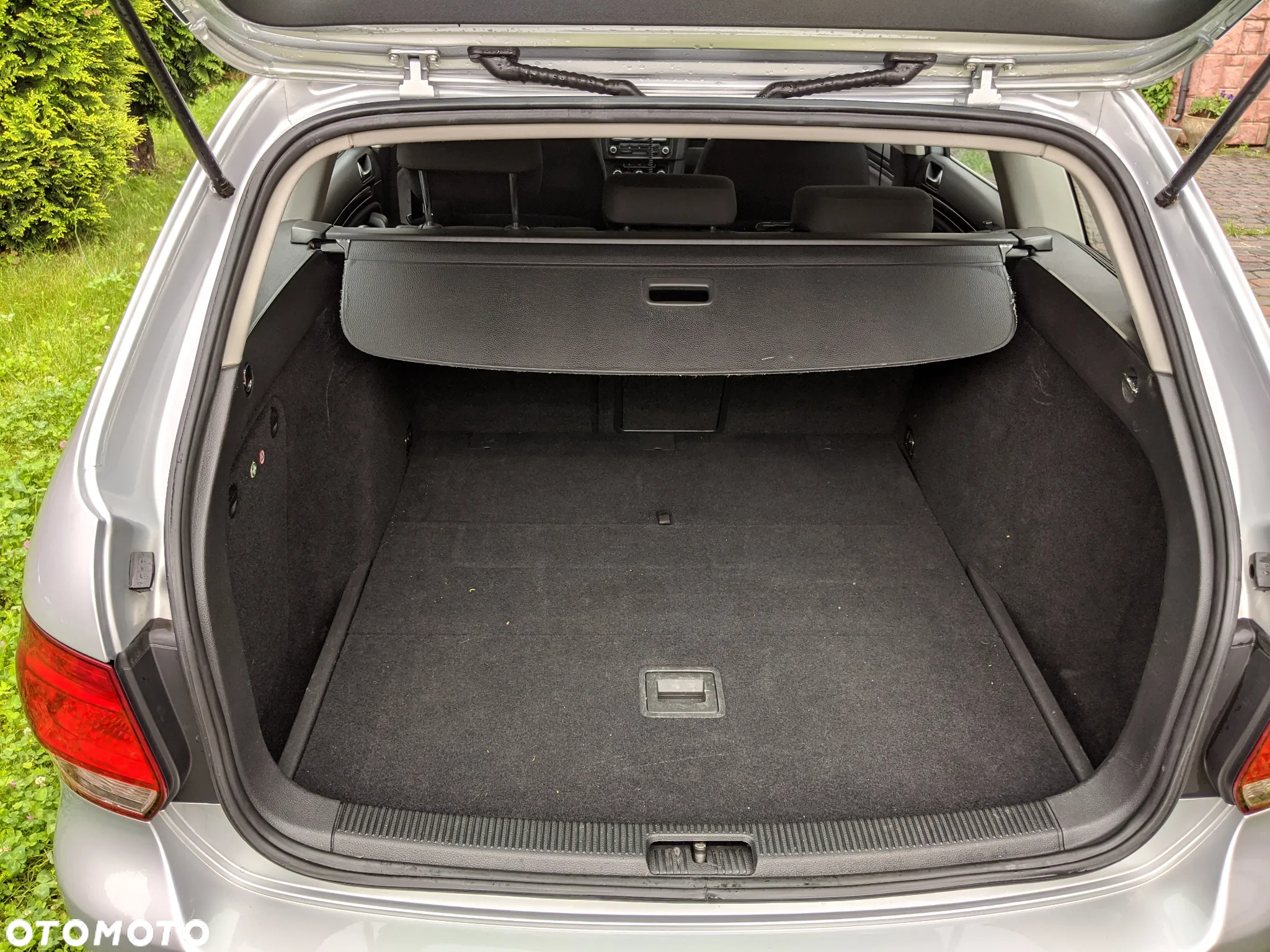 Volkswagen Golf - 10
