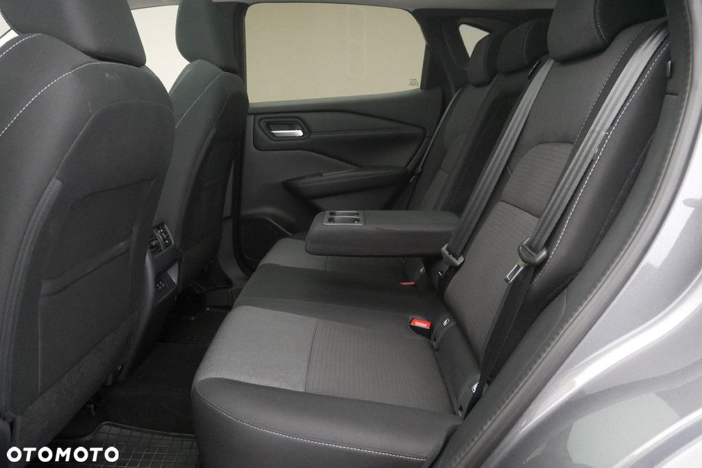 Nissan Qashqai - 15