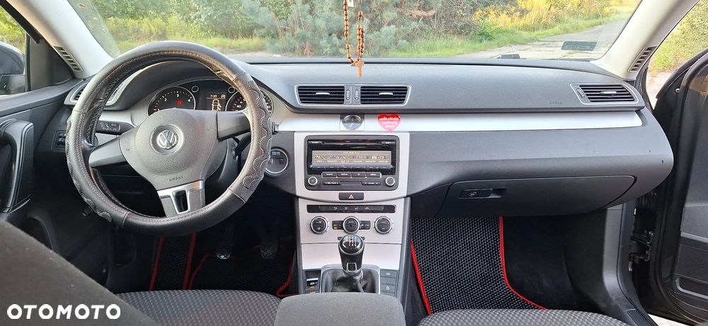 Volkswagen Passat - 7