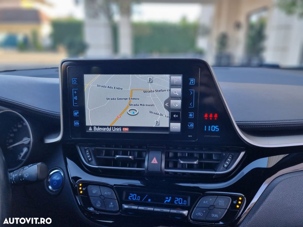 Toyota C-HR 1.8 HSD 122 CP 4x2 CVT Style - 15