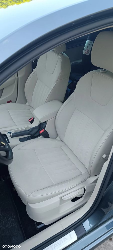 Skoda Octavia 1.5 TSI GPF ACT Style DSG - 5