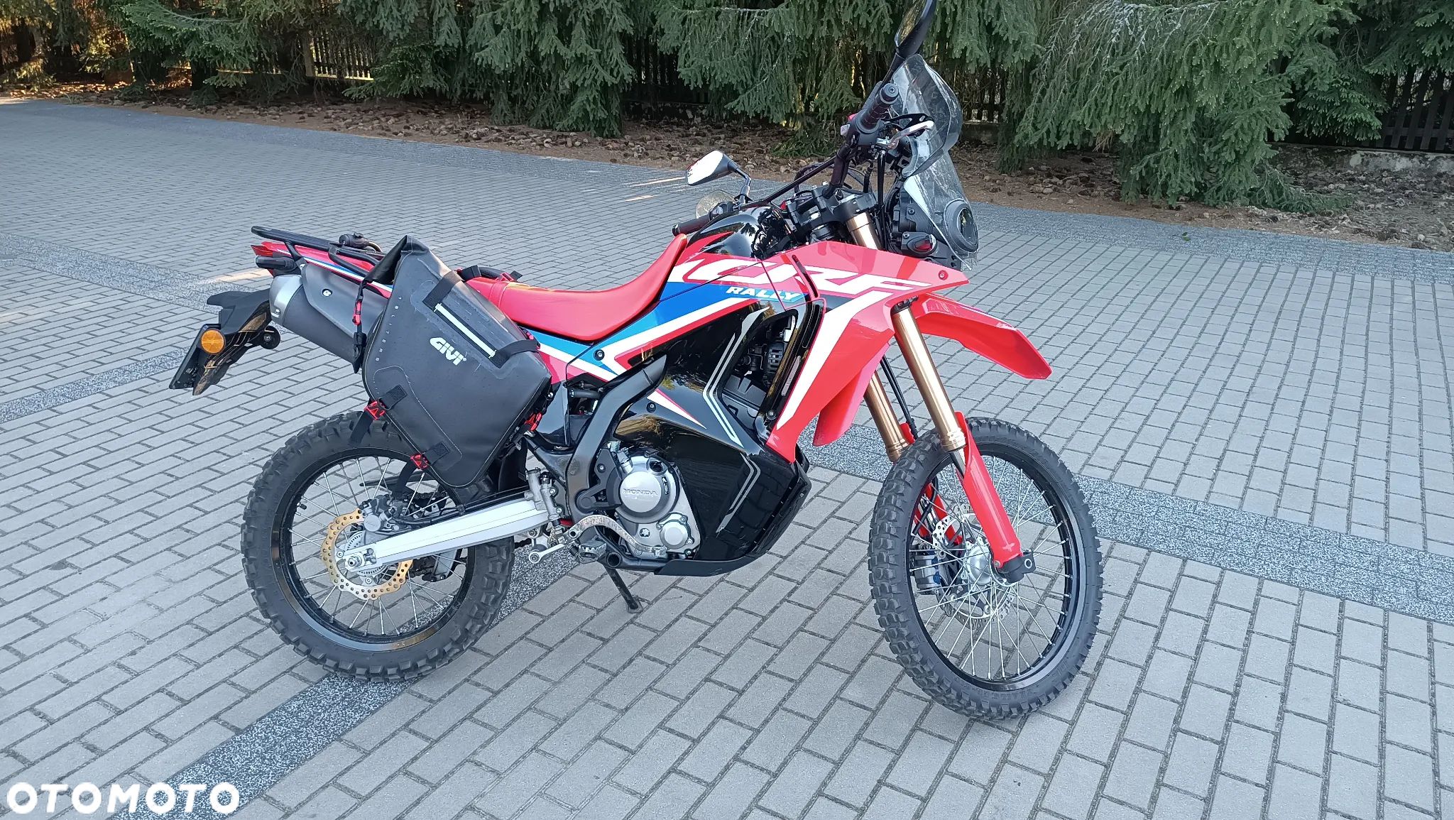 Honda CRF - 1