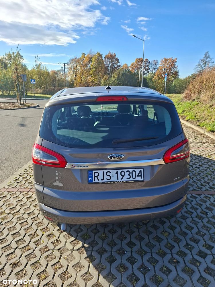 Ford S-Max - 6