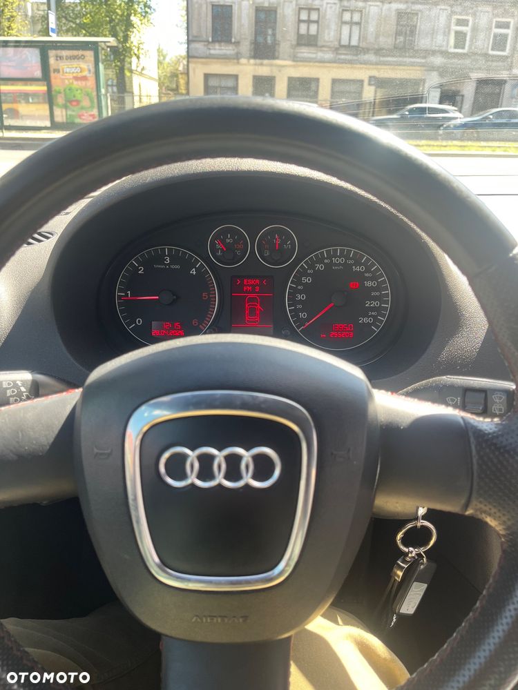 Audi A3 Sportback 2.0 TDI DPF S line Sportpaket - 9