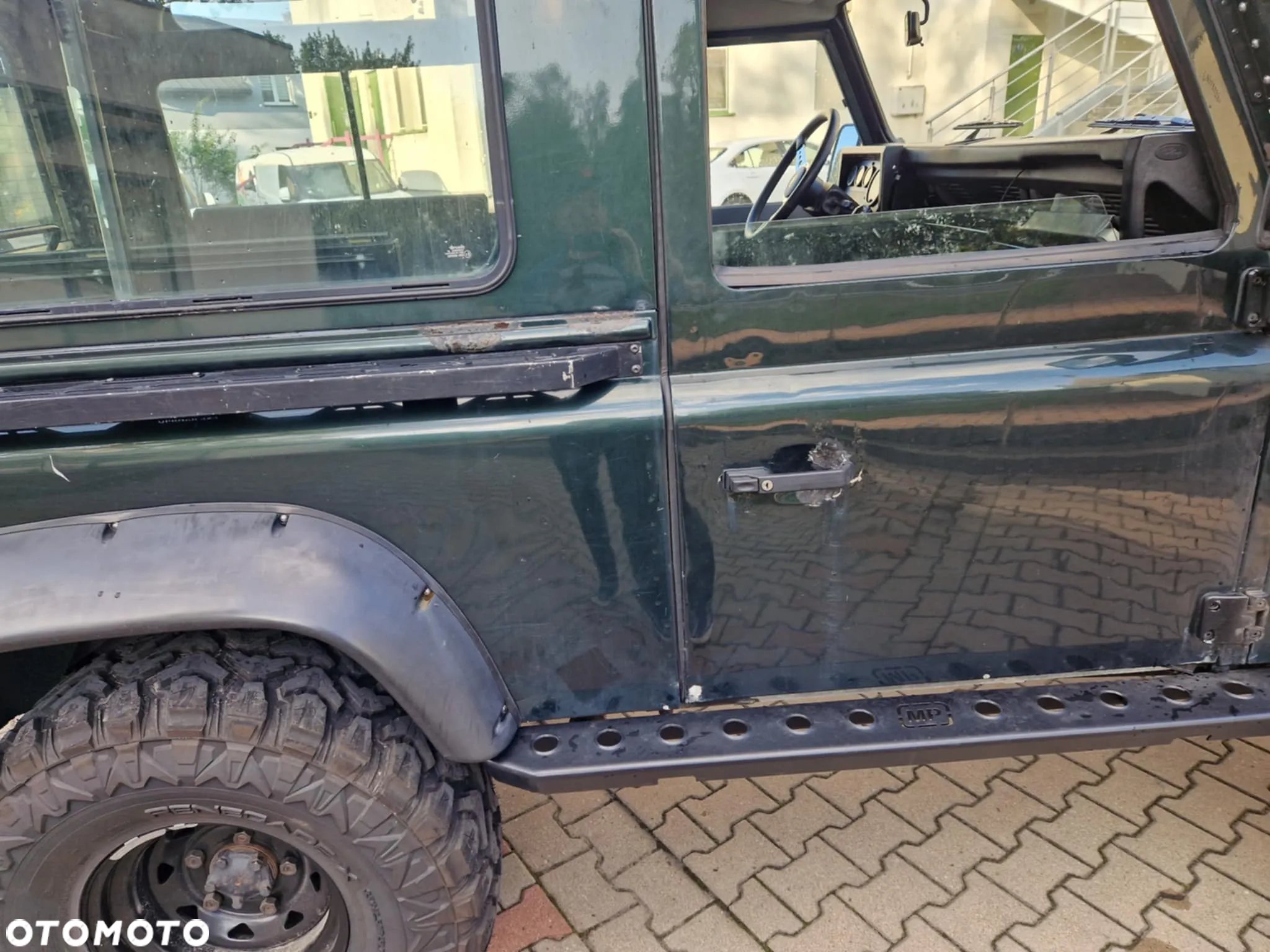 Land Rover Defender 90 2.5 TDI - 23