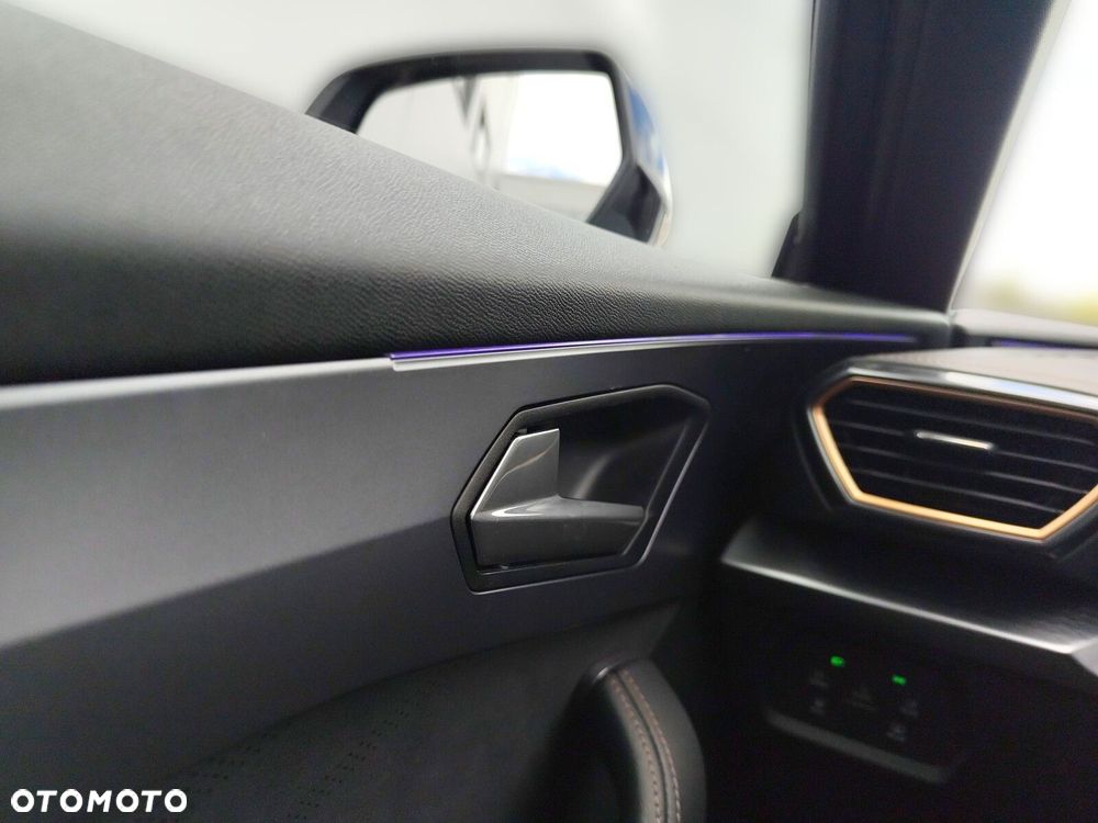 Cupra Formentor 1.5 eTSI mHEV DSG - 39