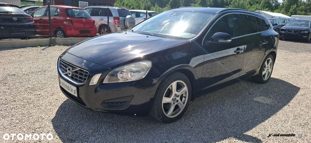 Volvo V60 D4 Geartronic Momentum - 5