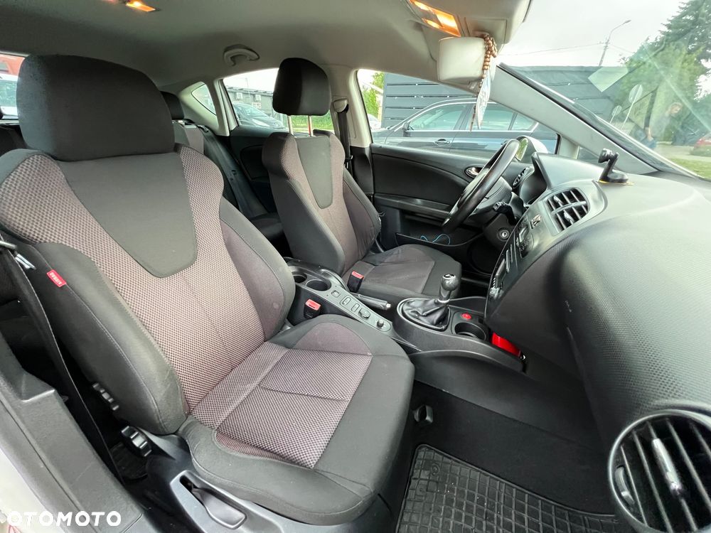 Seat Leon 1.9 TDI DPF Ecomotive Style - 14