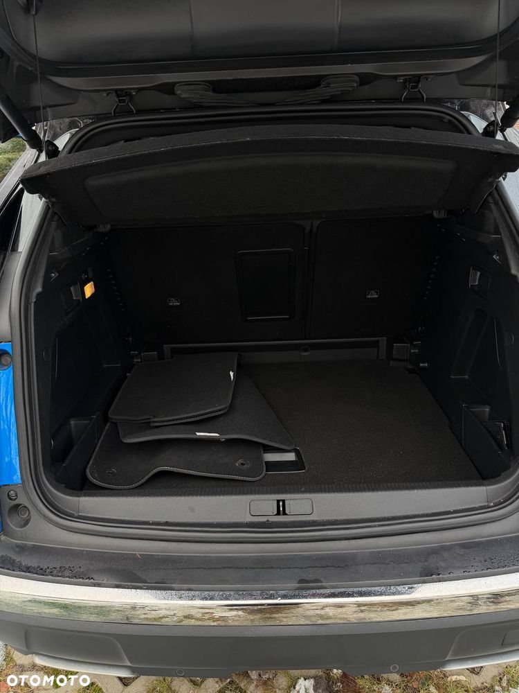 Peugeot 3008 1.6 PureTech GT S&S EAT8 - 11