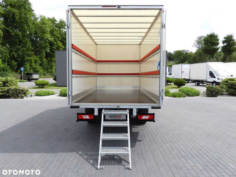 Ford TRANSIT KONTENER 8 PALET TEMPOMAT KLIMATYZACJA  130KM - 12