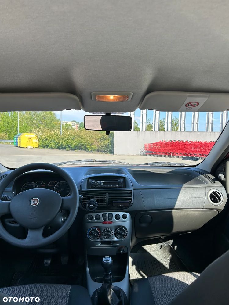 Fiat Punto 1.2 8V - 4