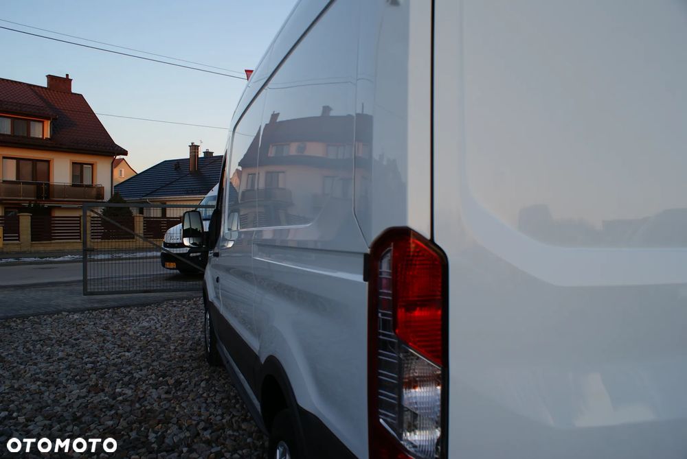 Ford Transit - 20