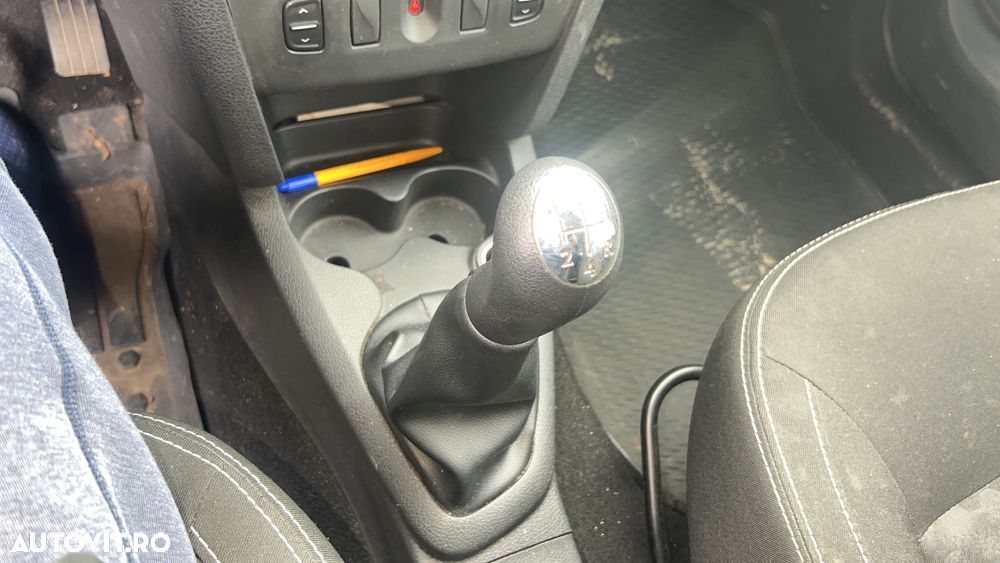 Dacia Logan 1.5 dCi Prestige - 13