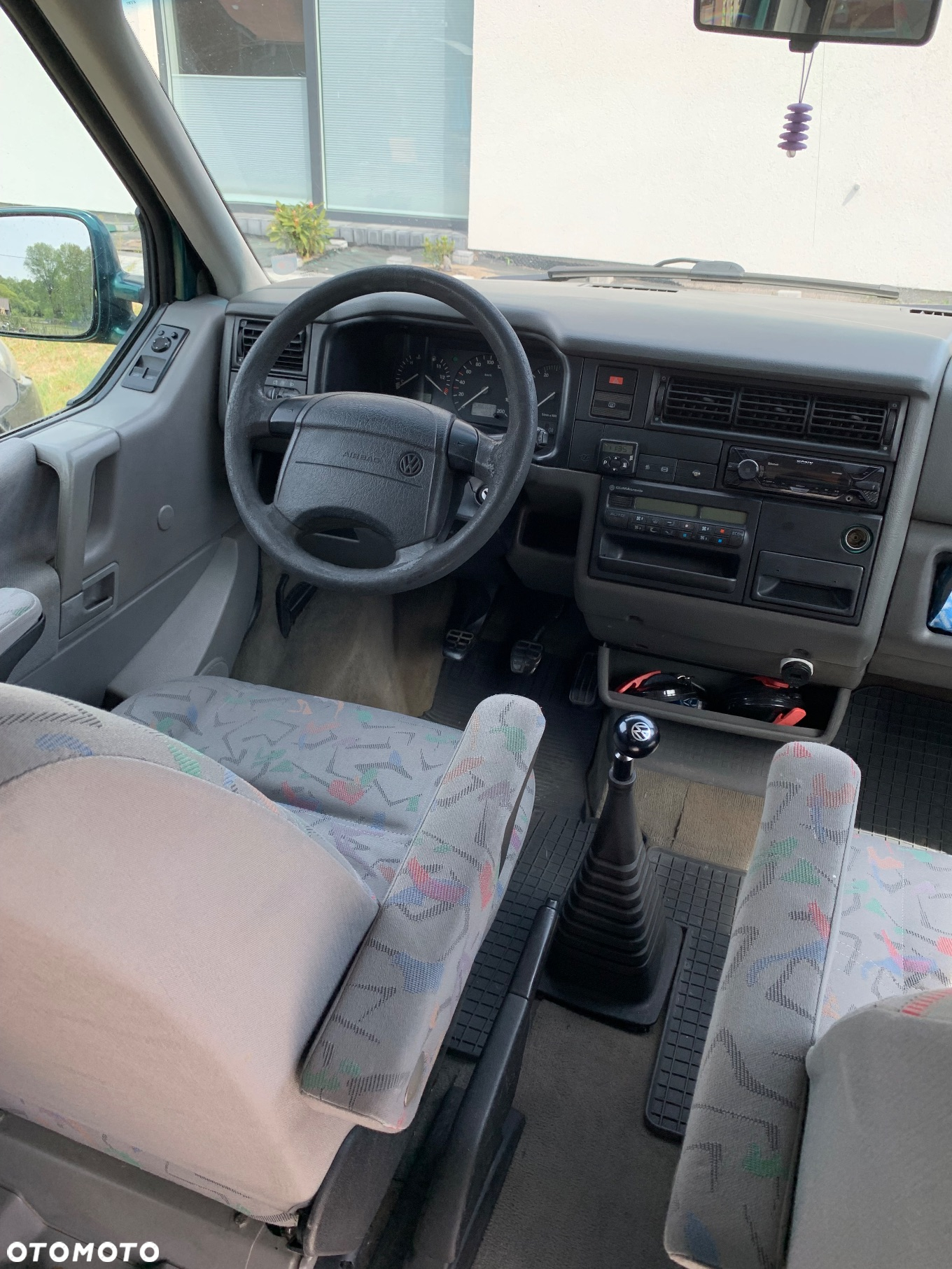 Volkswagen Multivan - 19