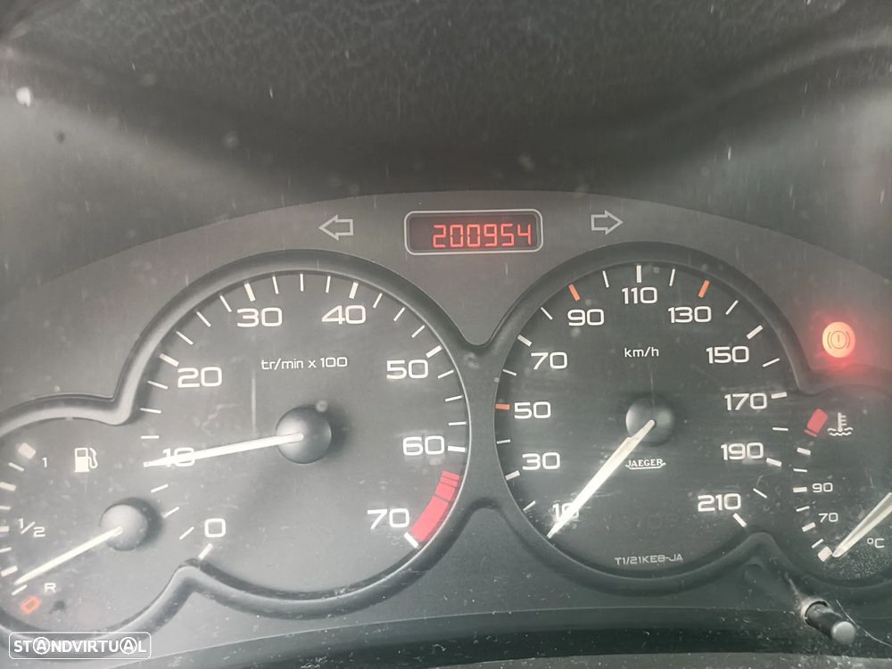 Peugeot 206 1.1 XT - 10