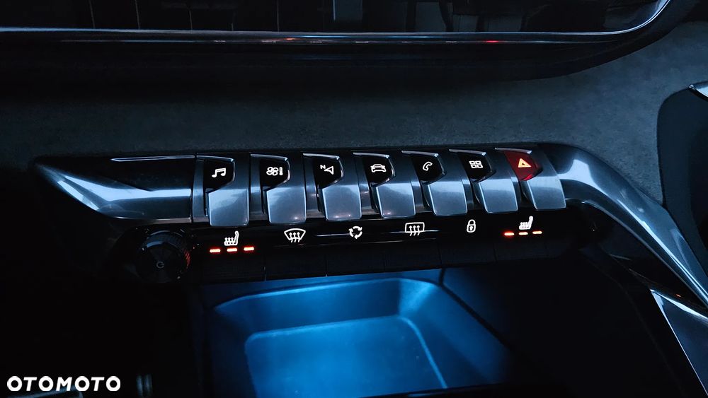 Peugeot 3008 1.5 BlueHDi GT Pack S&S EAT8 - 18