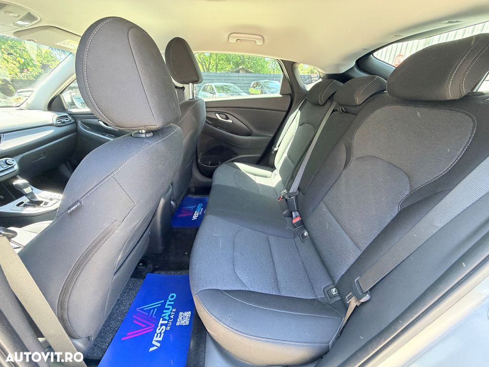 Hyundai i30 - 27