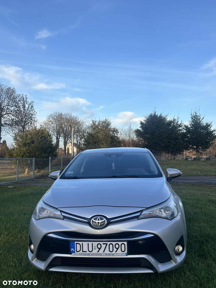 Toyota Avensis - 3
